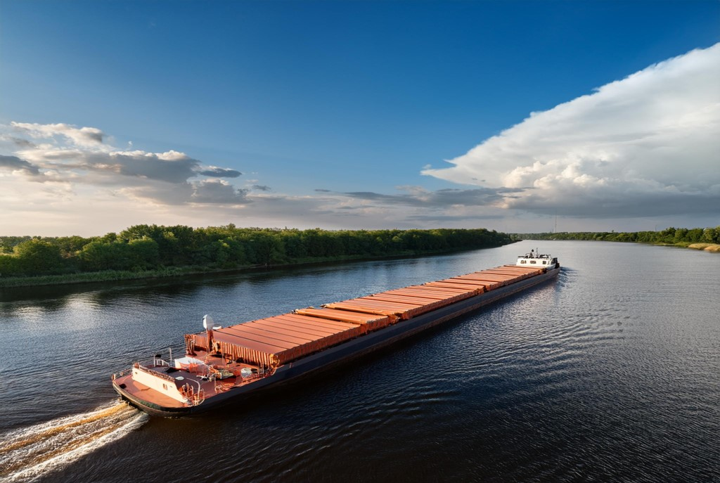 Transporte Hidroviário: Um Caminho Sustentável e Subutilizado no Brasil